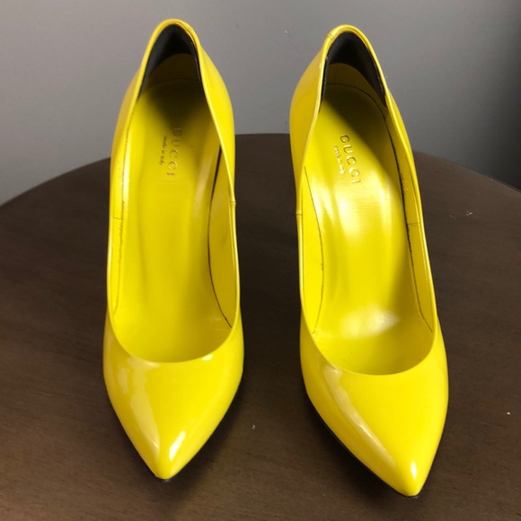 Gucci Heels - Picture 2 of 8